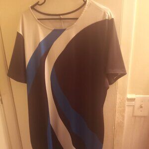 Elegance in Motion: The Dress That Turns Every Head